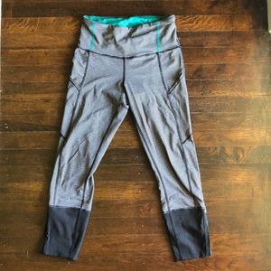 lululemon Black and Gray Stripped Capri Leggings